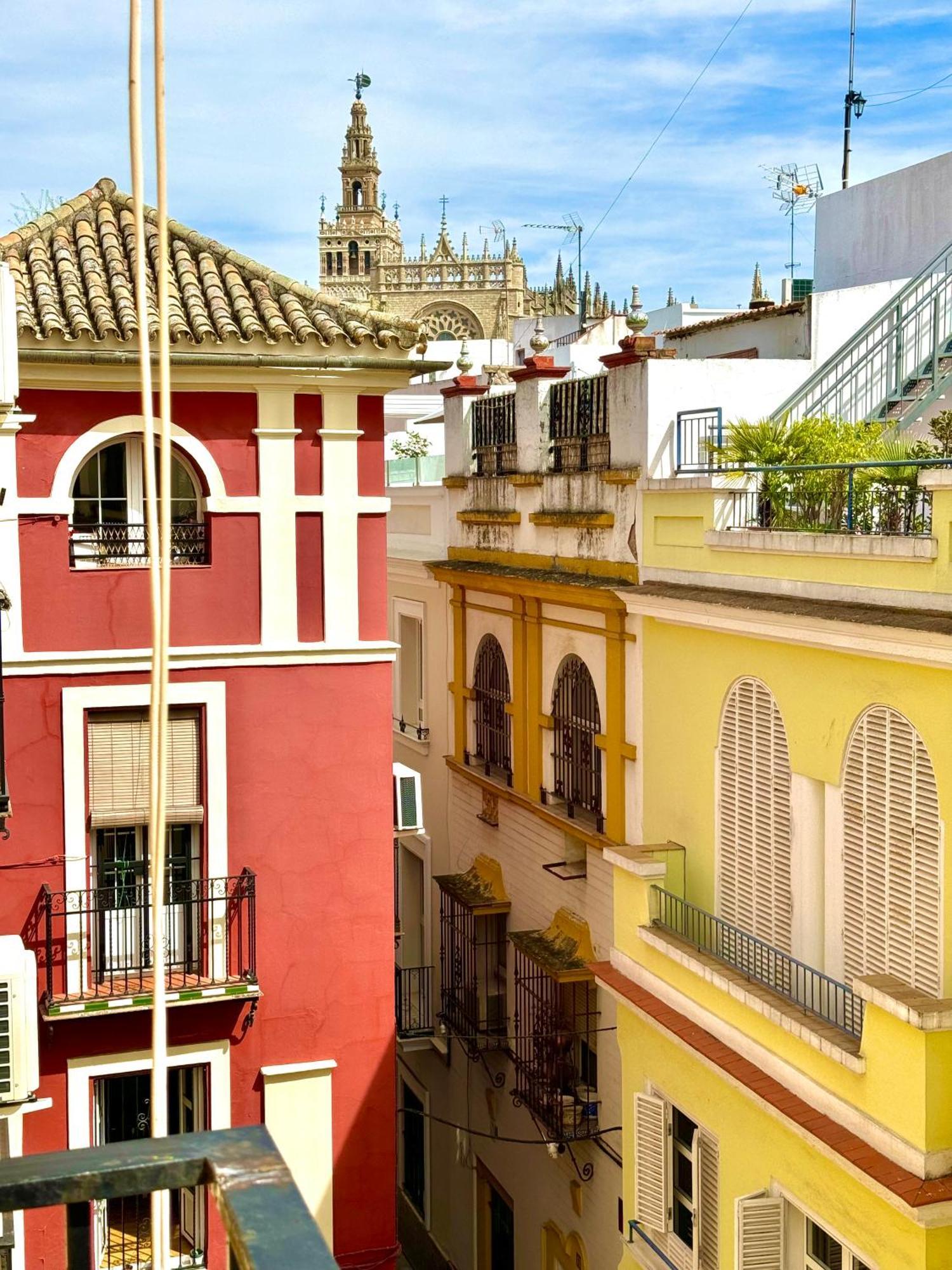Luxury Cathedral Views In Sevilla Eksteriør bilde